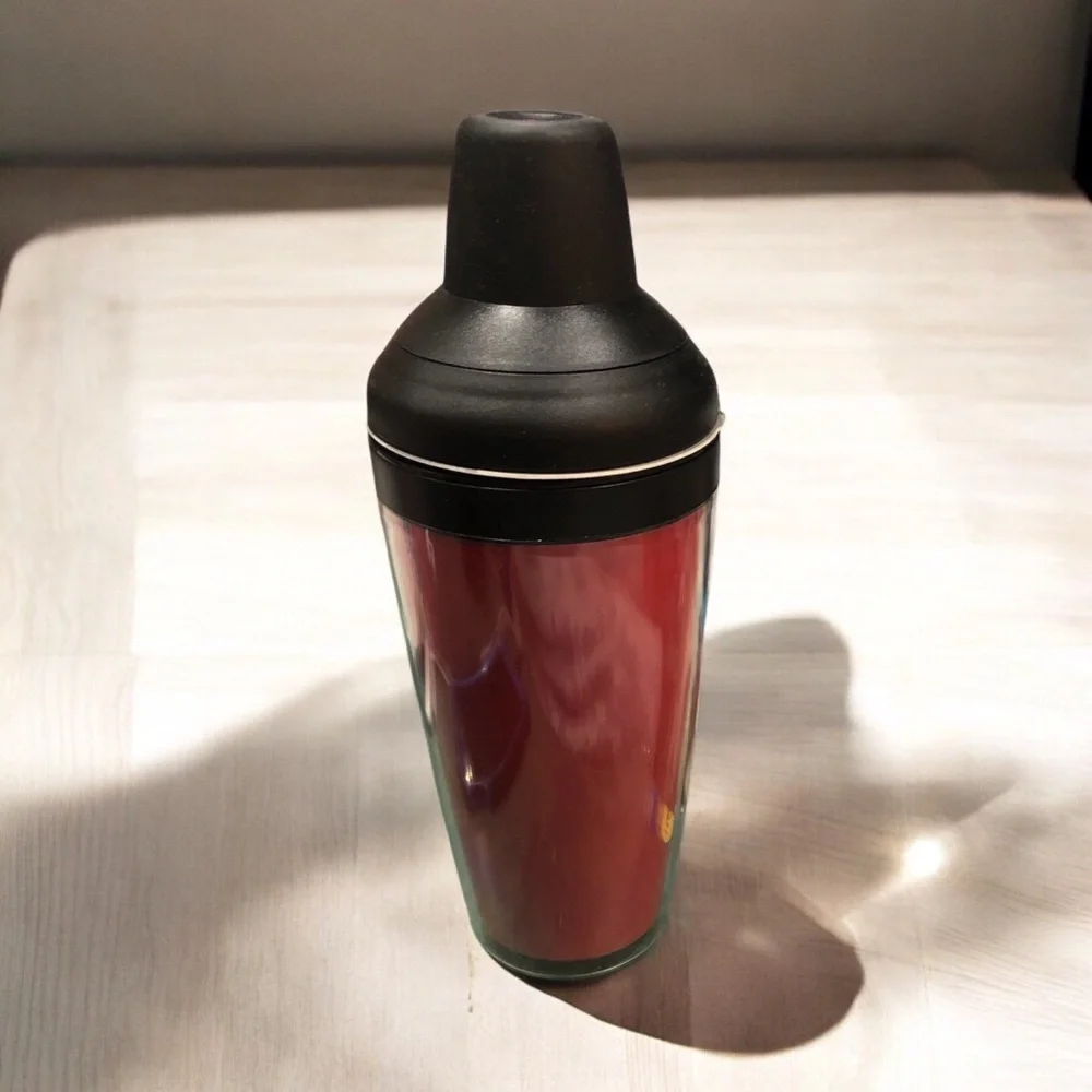 OXO red‎ black cocktail shaker new